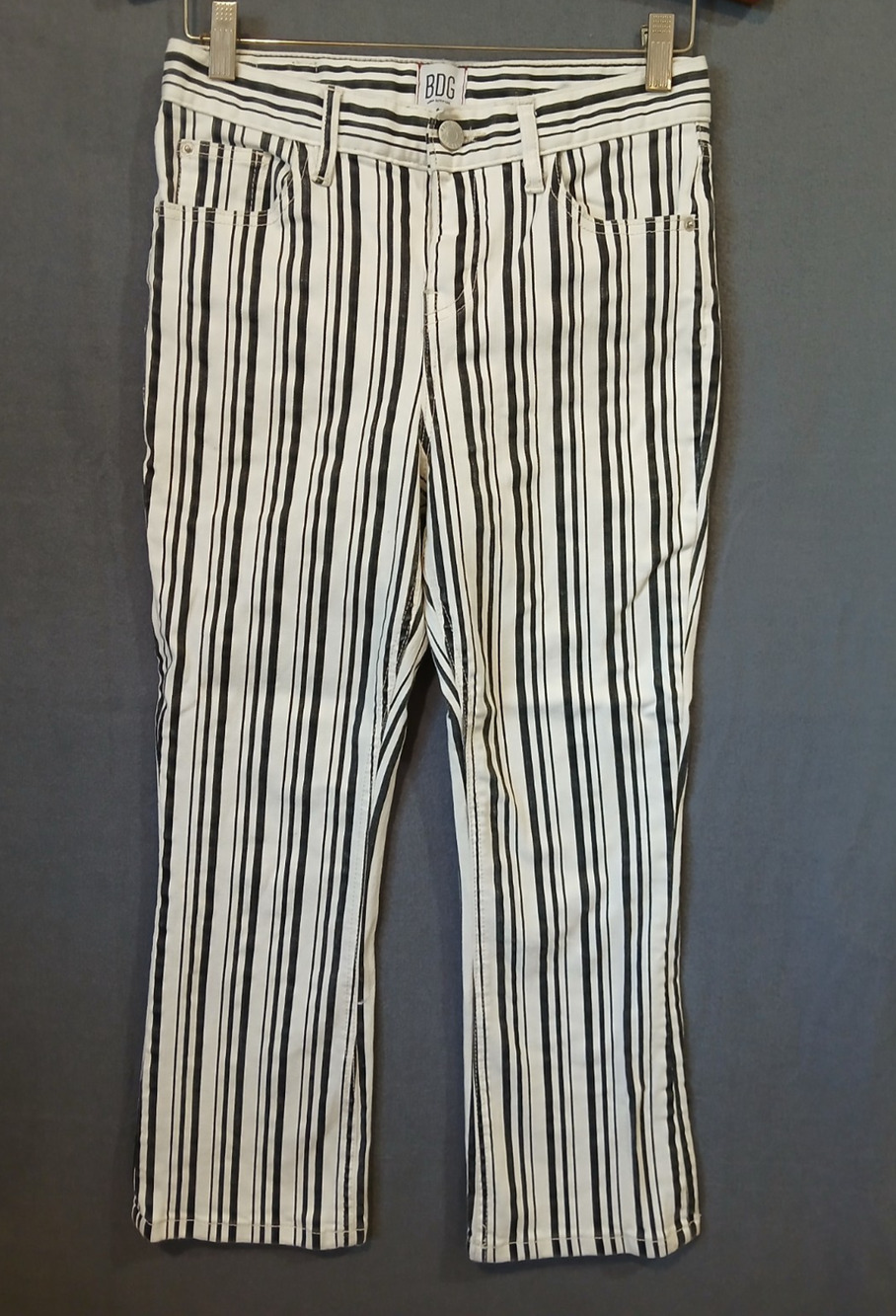 BDG Urban Outfitters Jeans Womens 26 White Black Stripes Kick Flare High Rise